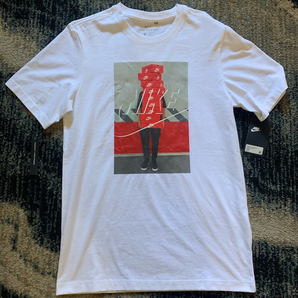 Nike t-shirt